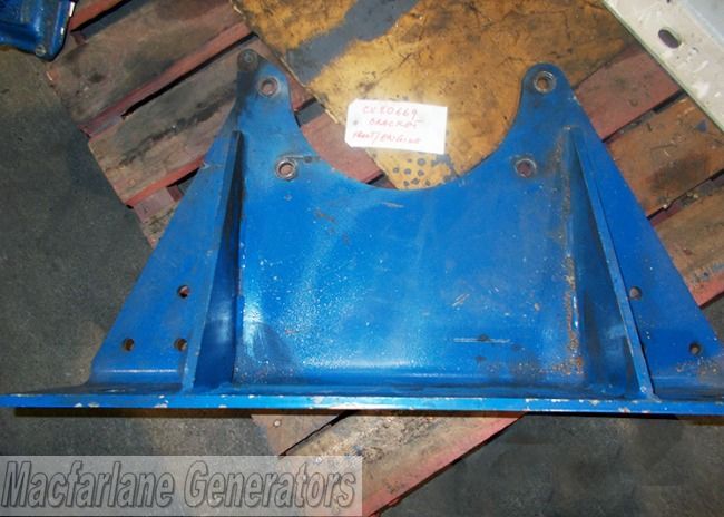 Bracket Front Engine Perkins 1203