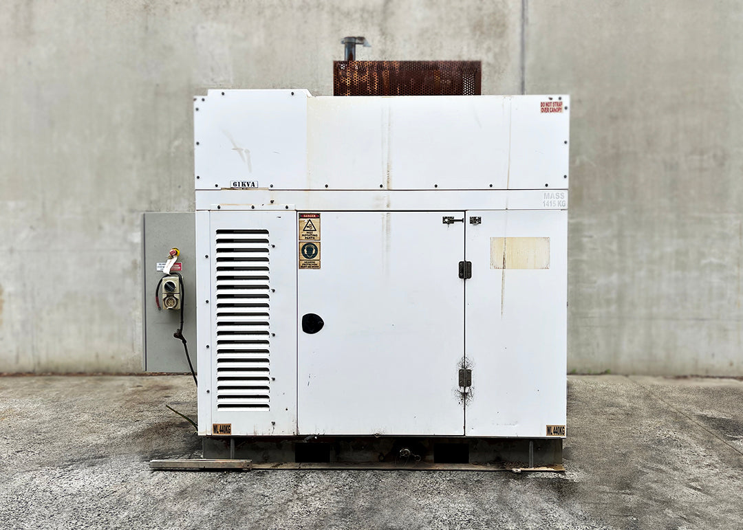 61kVA Pre-owned Deutz Enclosed Gas Generator Set (U658)-4