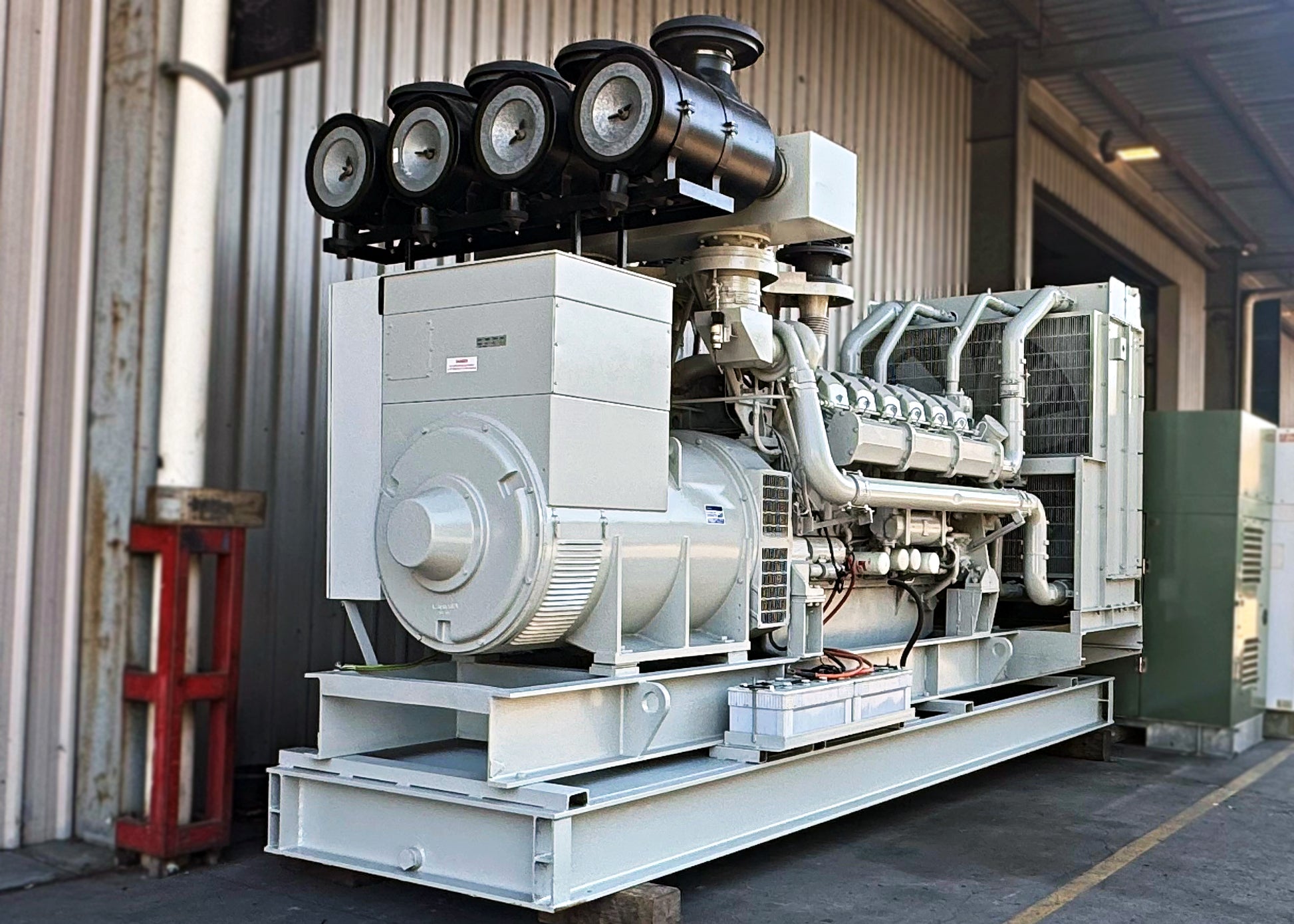 1250kVA Pre-owned Dorman Open Generator (U686)-3