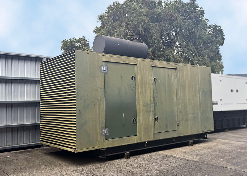 640kVA Pre-owned Caterpillar Enclosed Generator (U814)-2