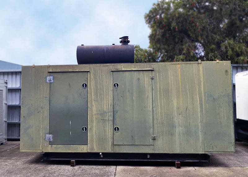 640kVA Pre-owned Caterpillar Enclosed Generator (U814)-4